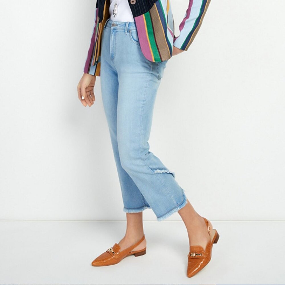 Susan Graver Petites 6 6P Light Wash High Stretch Frayed Fringe Cropped Jeans